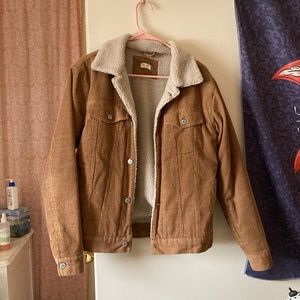 Courteroy jacket with Sherpa lining